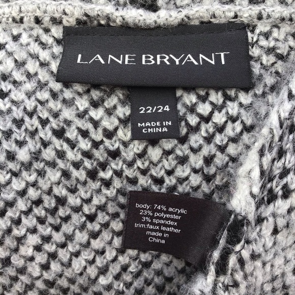 EUC Winter Camo Print Cozy Jacquard Overpiece - Picture 15 of 16